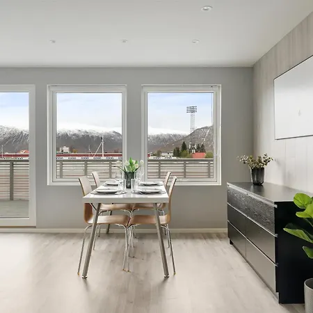 Arctic Homes - Aurora Overlook Apartment Tromso