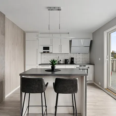 Arctic Homes - Aurora Overlook Apartment *