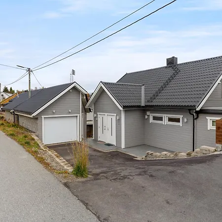 Arctic Homes - Aurora Overlook *